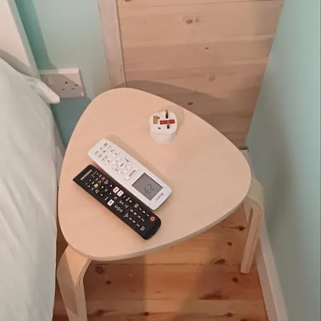 Jay's Nest דירה